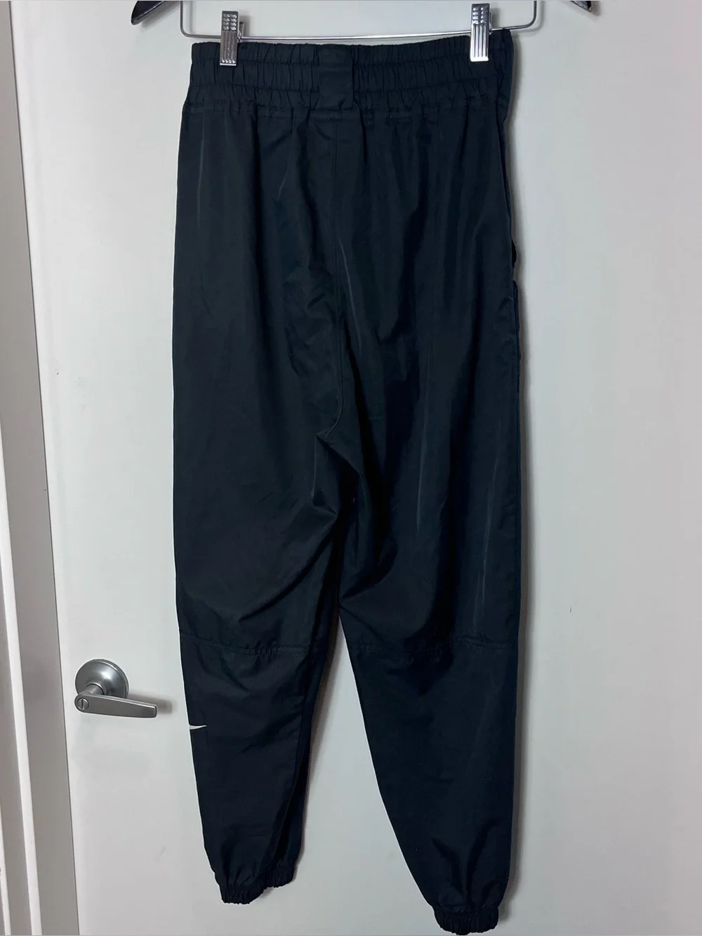 Nike Women's Sportswear Swoosh Woven Track Pants Black Jogger  White XS